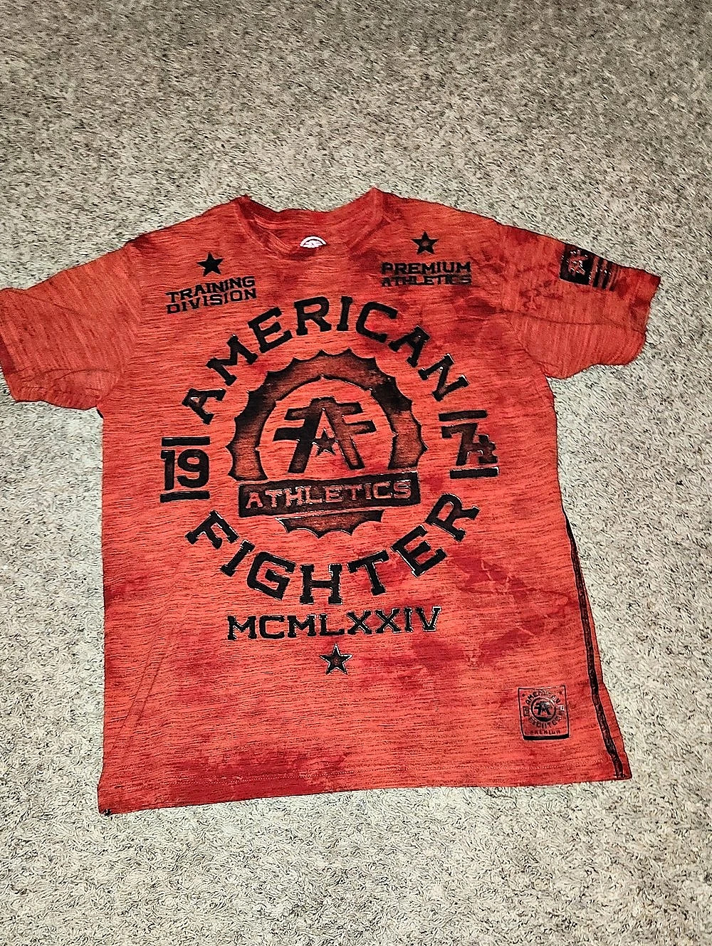 American Fighter Buckle Exclusive Men's T-Shirt Size Medium Red